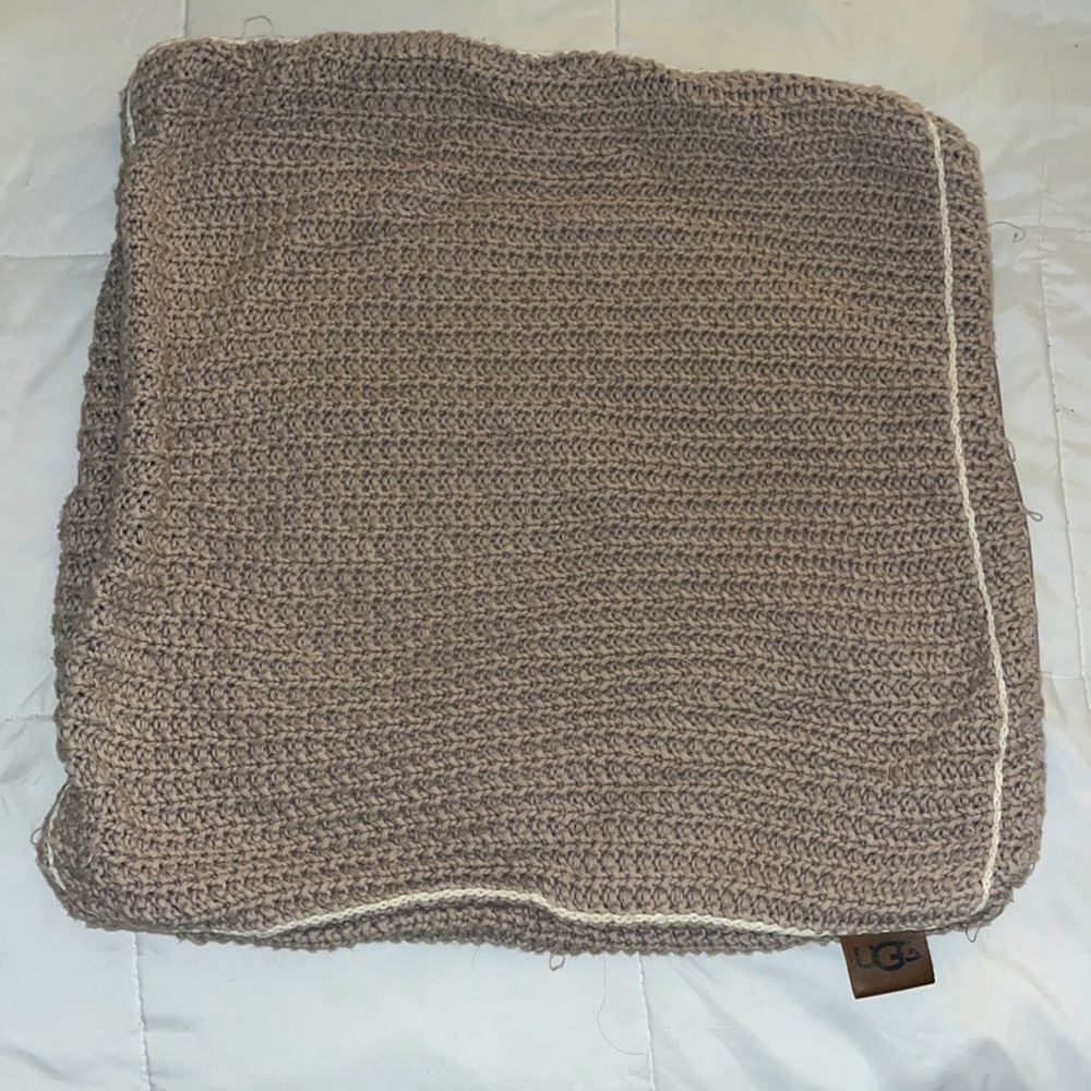 Ugg pillow case